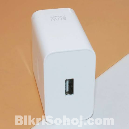 One plus super vooc 80w adapter